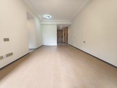 深圳大鹏新区葵涌亚迪学校对面 精装修3房  电梯房 通风好出租房源真实图片