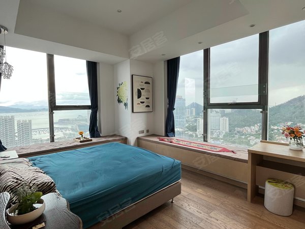 深圳南山蛇口水湾1979(商住楼)水湾1979云端公寓 2房2卫 豪装 270度