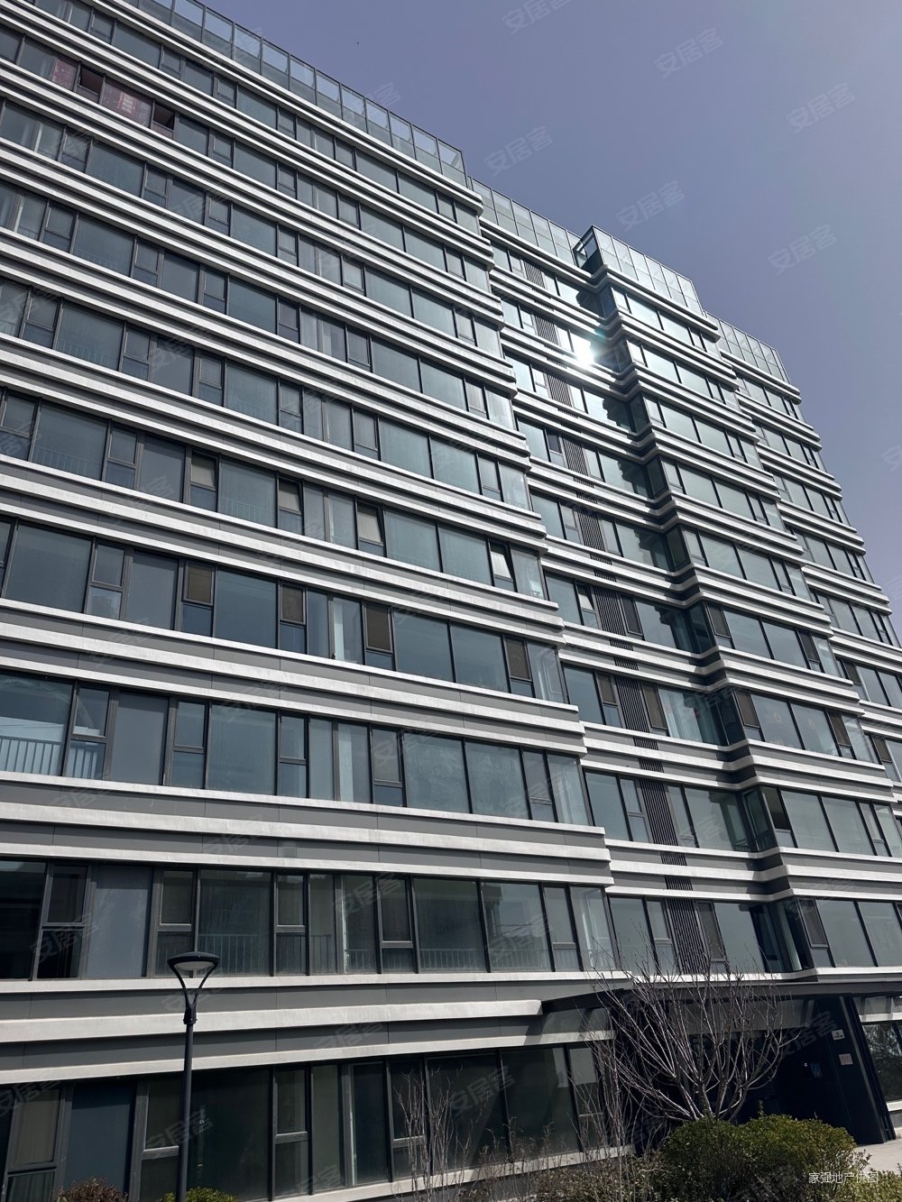 鑫苑灵山湾龙玺(二期)4室2厅2卫144㎡南北179.45万