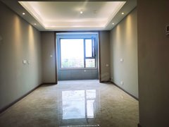 绿地国港新里城 3室1厅1卫  电梯房 精装修83平米