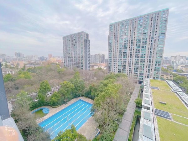 杭州西湖文教华浙银马公寓华浙银马公寓 4室2厅2卫 南北通透 配套齐全