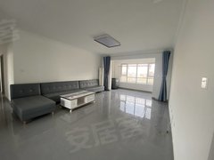 莘县莘亭街道莘亭燕塔附近,四室电梯房,家具家电齐全拎包入住(每个房间都有空调出租房源真实图片