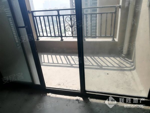 让人心动的房子 四季阳光 读名校一站式 教育 南