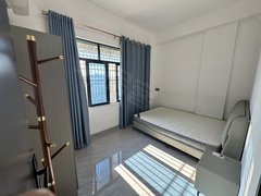 汕尾汕尾城区香洲金鹏路金豪家园全新两房一厅3楼配家具家电齐全方便停车采光极好出租房源真实图片