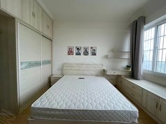 丹桂公寓精装修一居室 家电齐全 拎包入住 半年起租