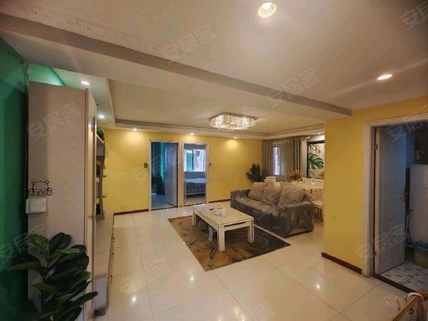 重庆渝中临江门怡景大厦解放碑临江门精装3房 房间全看江 名宿装修 通