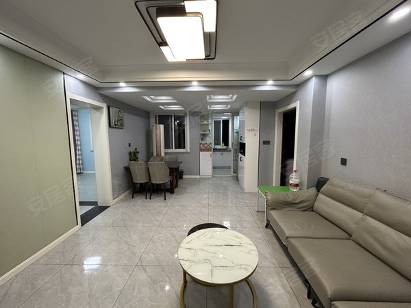 睢宁县睢宁城区睢宁城区中心凯旋家园凯旋家园 电梯9层 精装修4台空调 家具家电齐全拎包入住出租房源真实图片