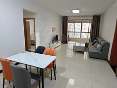 安阳文峰中环百货万达 义乌城郑州银行 次卧合租 家具家电齐全领包入住干净整洁出租房源真实图片