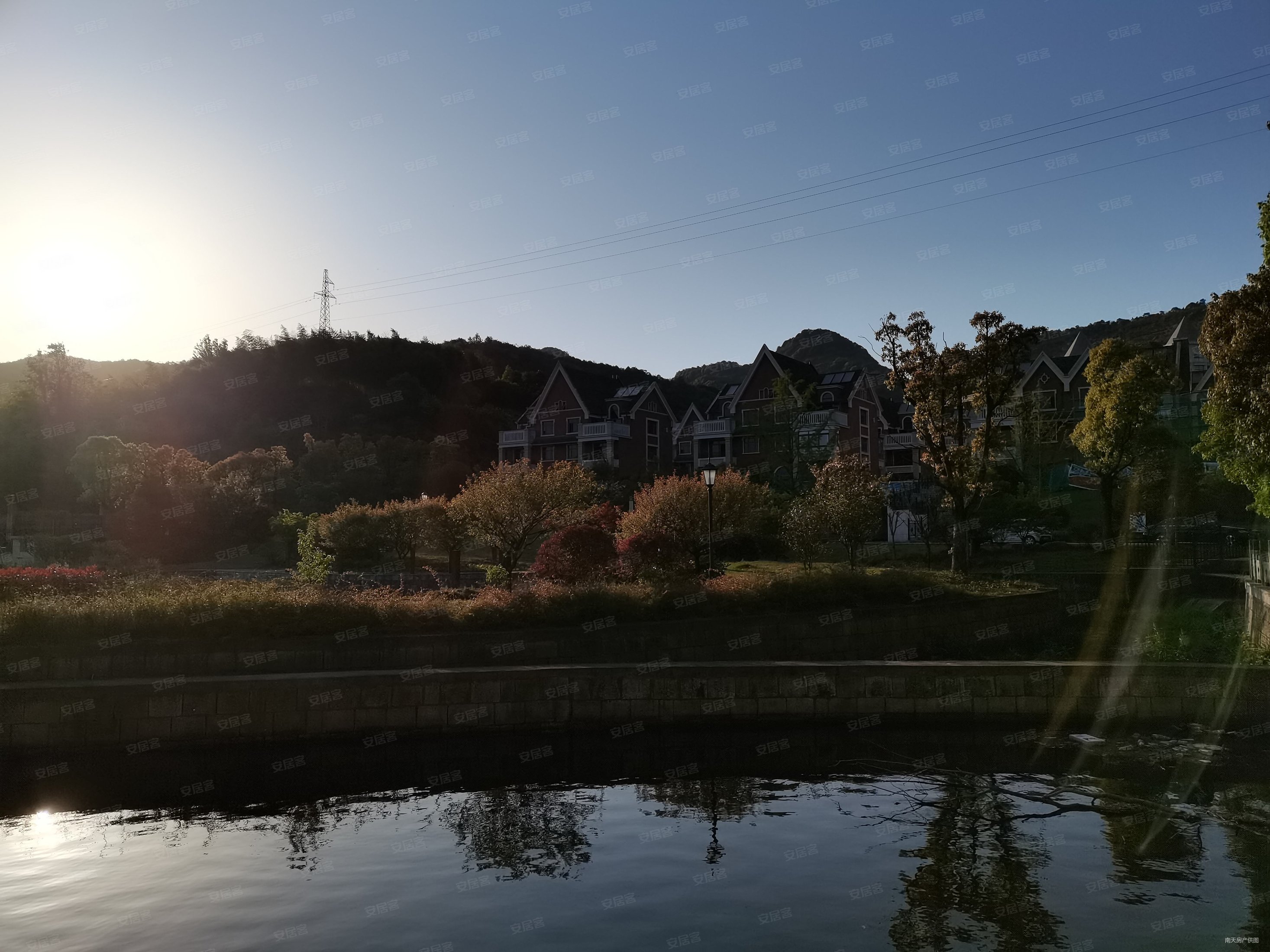 朝南滕园228平5室2厅满二采光好周边商圈成熟