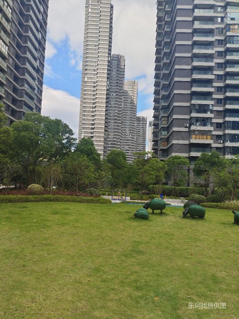 楼龄新 临地铁,融信上江城二手房,136万,4室2厅,2卫,147平米-福州安居