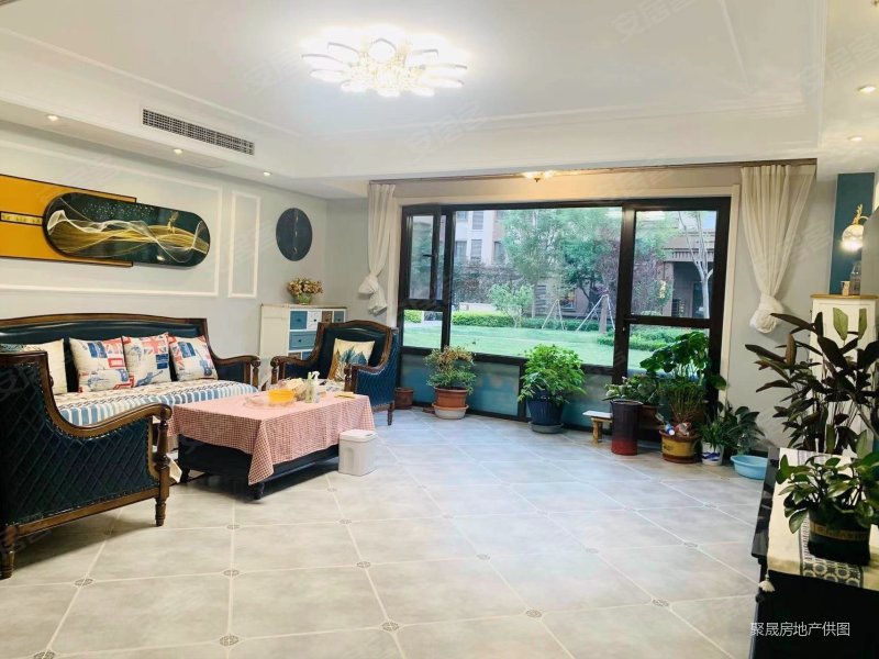 合盈园精装洋房一楼三室两厅两卫世茂璀璨公园