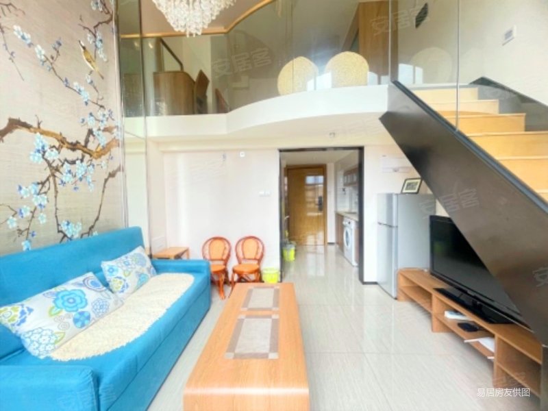 急售地铁口 恒大名都 精装loft 带家具家电拎包入住