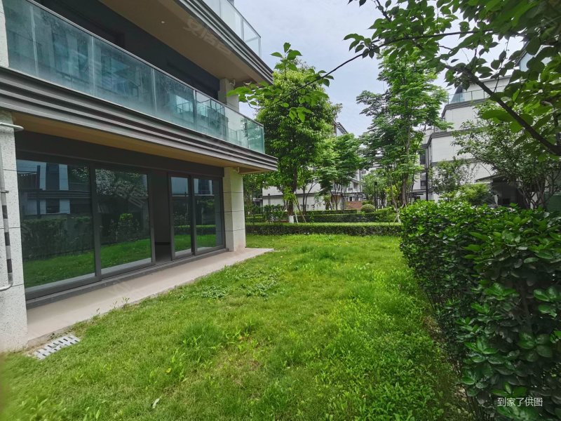 融创曲水风和云起叠拼