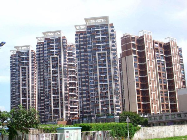 深圳宝安碧海湾中熙香缇湾花园真实精装四房三卫安静,香缇湾花园在