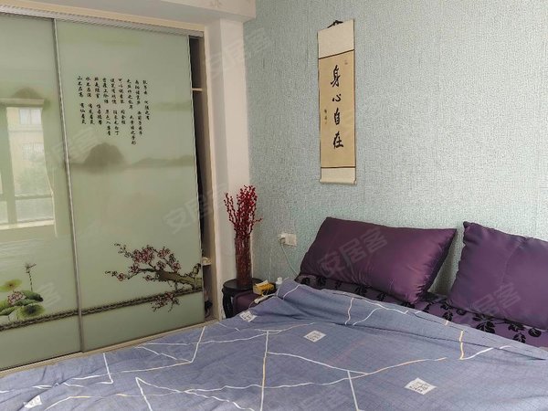 桐乡濮院港座濮院佳源中心广场(公寓住宅)出租佳源广场精装三房一卫3.1万年租出租房源真实图片