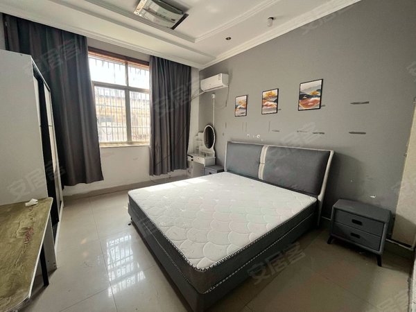 苏州相城黄埭长泾村西浜小区西浜小区  单间带独立卫出租  带独立的