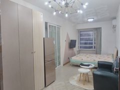 四平铁东万达广场季度起租押一付一 万达c区电梯洋房一居室 有空调有网出租房源真实图片