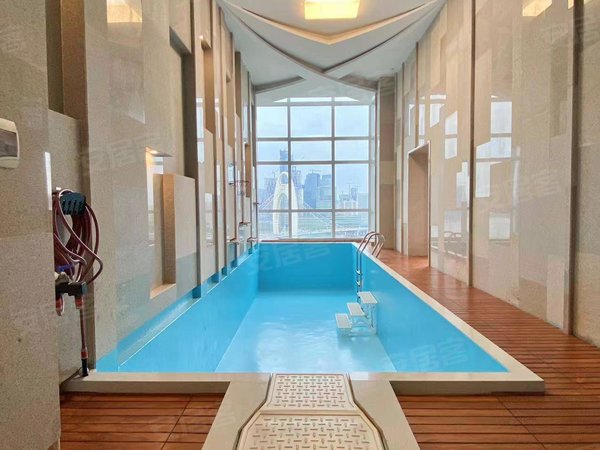 意式轻奢风 493平大平层五房 带泳池出租房源真实图片