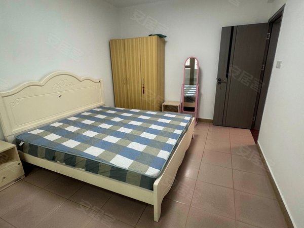 深圳龙华民治潜龙景园民治地铁口小区精装一房一厅出租房源真实图片