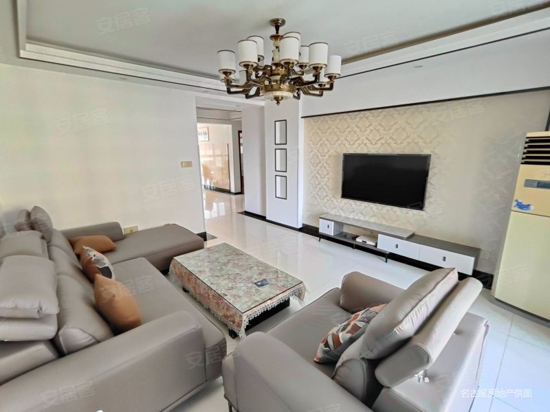 新出 地铁口 狮山cbd 吴宫丽都  全新装修大3房 有车位