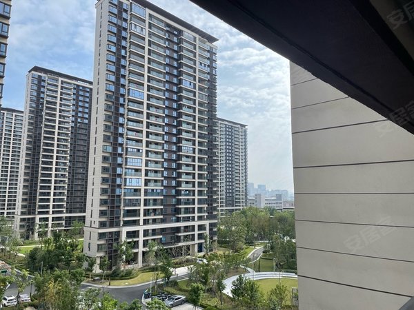 绍兴上虞东关君望美庭上虞城西近卧龙锦江玫瑰园博文上外电梯房中间