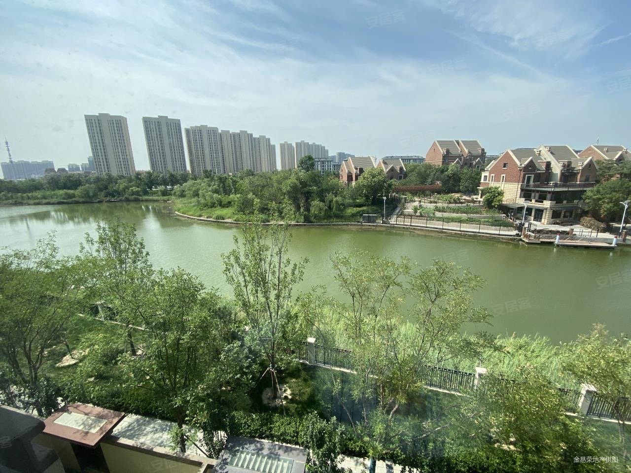 一线临湖 金地长湖湾叠拼别墅 自家客厅就能看到湖 随时看房,金地紫乐