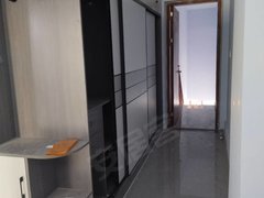淄博沂源城区西台复试楼 三楼带电梯 105平3室一年14000出租房源真实图片