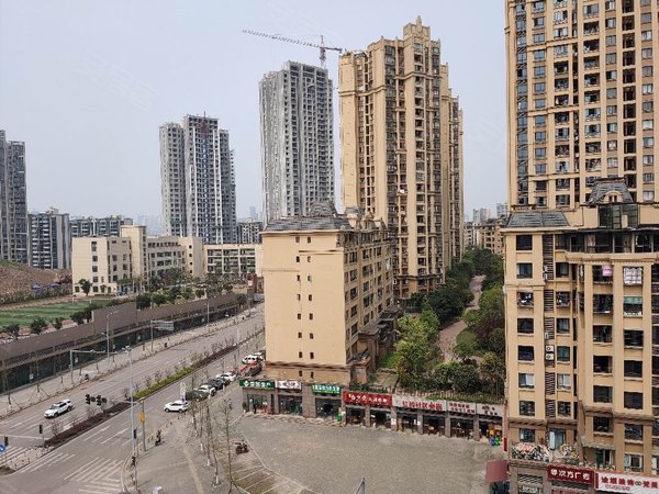 重庆巴南融汇融汇半岛格林美地融汇半岛格林美地精装两房1300每月出租