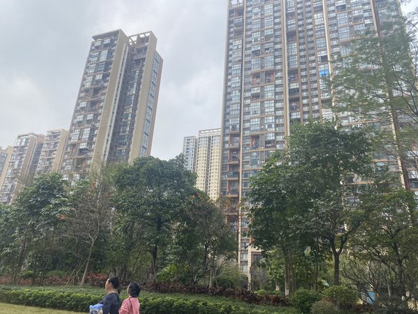 广州黄埔南岗佳兆业城市广场南岗万达旁电梯小区四房三卫 南北通透