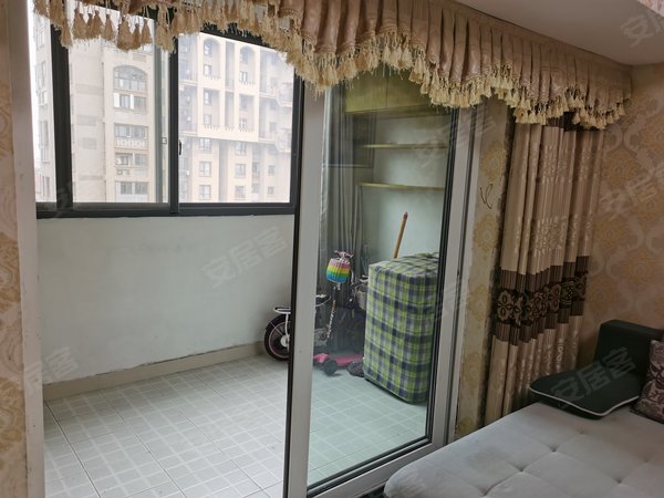 绍兴袍江世纪广场亲亲家园(越城)亲亲家园两室两厅一卫精装包物业出租