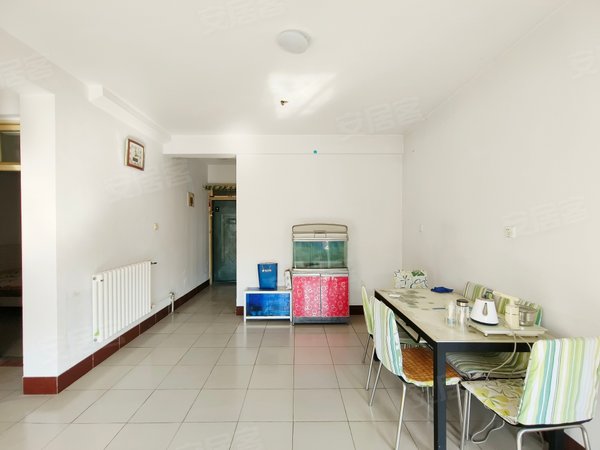 肥城凤山大街泰和商贸城饮食服务公司市中心交通局 饮食服务公司 三室1000月 家具家电 空调出租房源真实图片