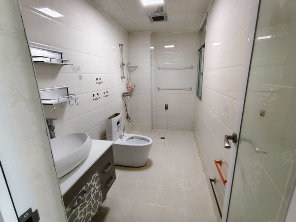 吉安吉州沿江路中央福邸城南儒林里旁精装两房两厅一卫，家具家电齐全，拎包入住出租房源真实图片