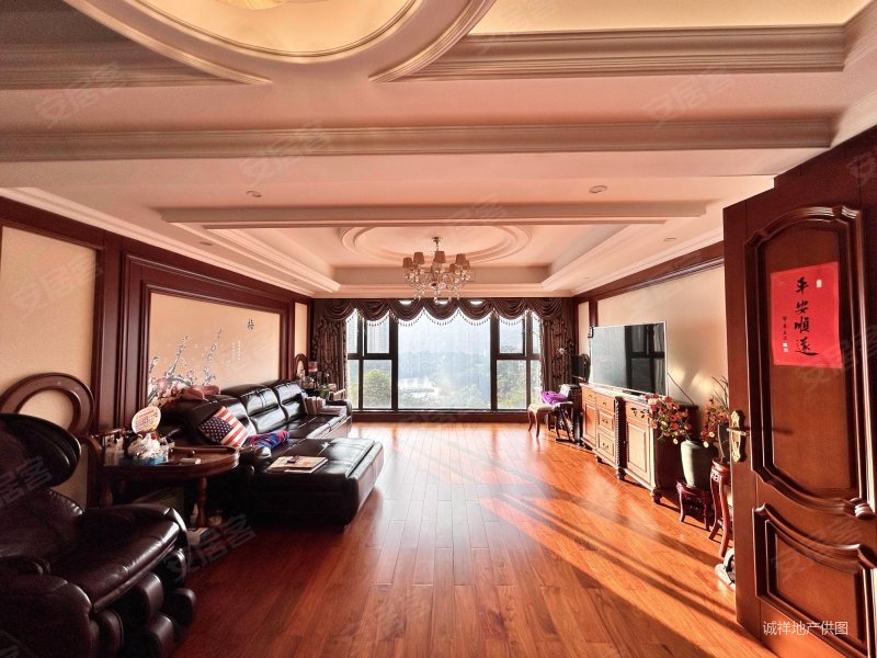 全看湖 全看湖 板式顶跃洋房 多个大露台