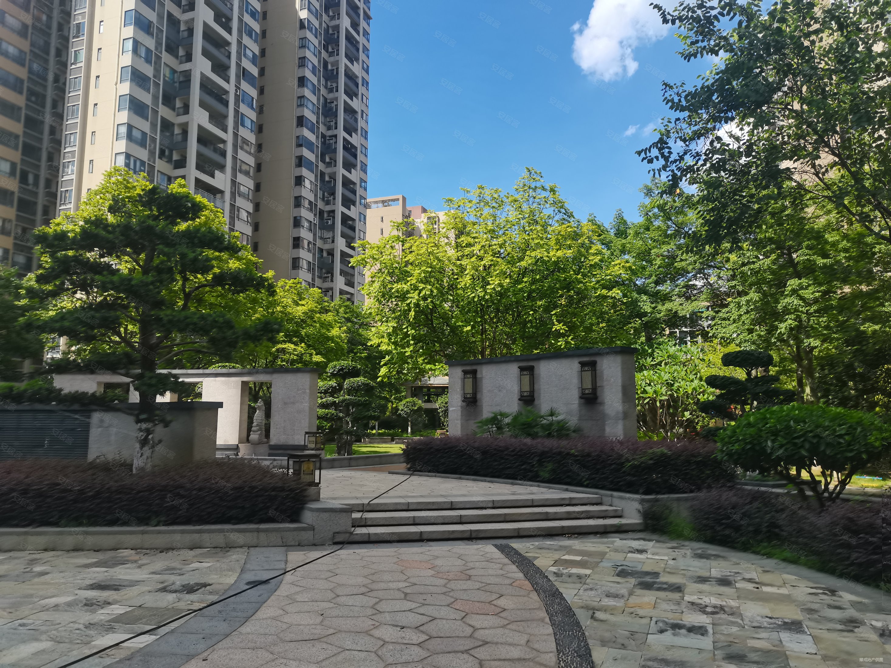 广州房产网>广州二手房>花都二手房>新区二手房>尚品雅居二期>