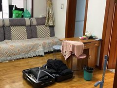 鹤岗工农新世纪广场新亍基红叶渔村2楼85平租一年1.2万中装家家电齐全拎包即住出租房源真实图片