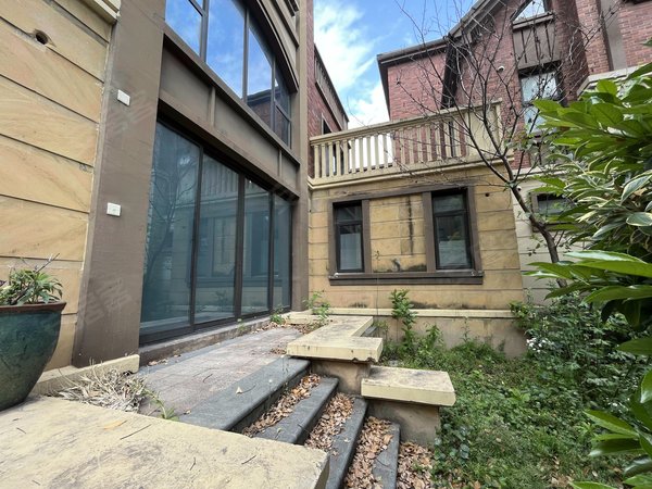 上海宝山顾村保利叶语(二期别墅)商业独栋别墅 6房5卫 商业接待 轰趴