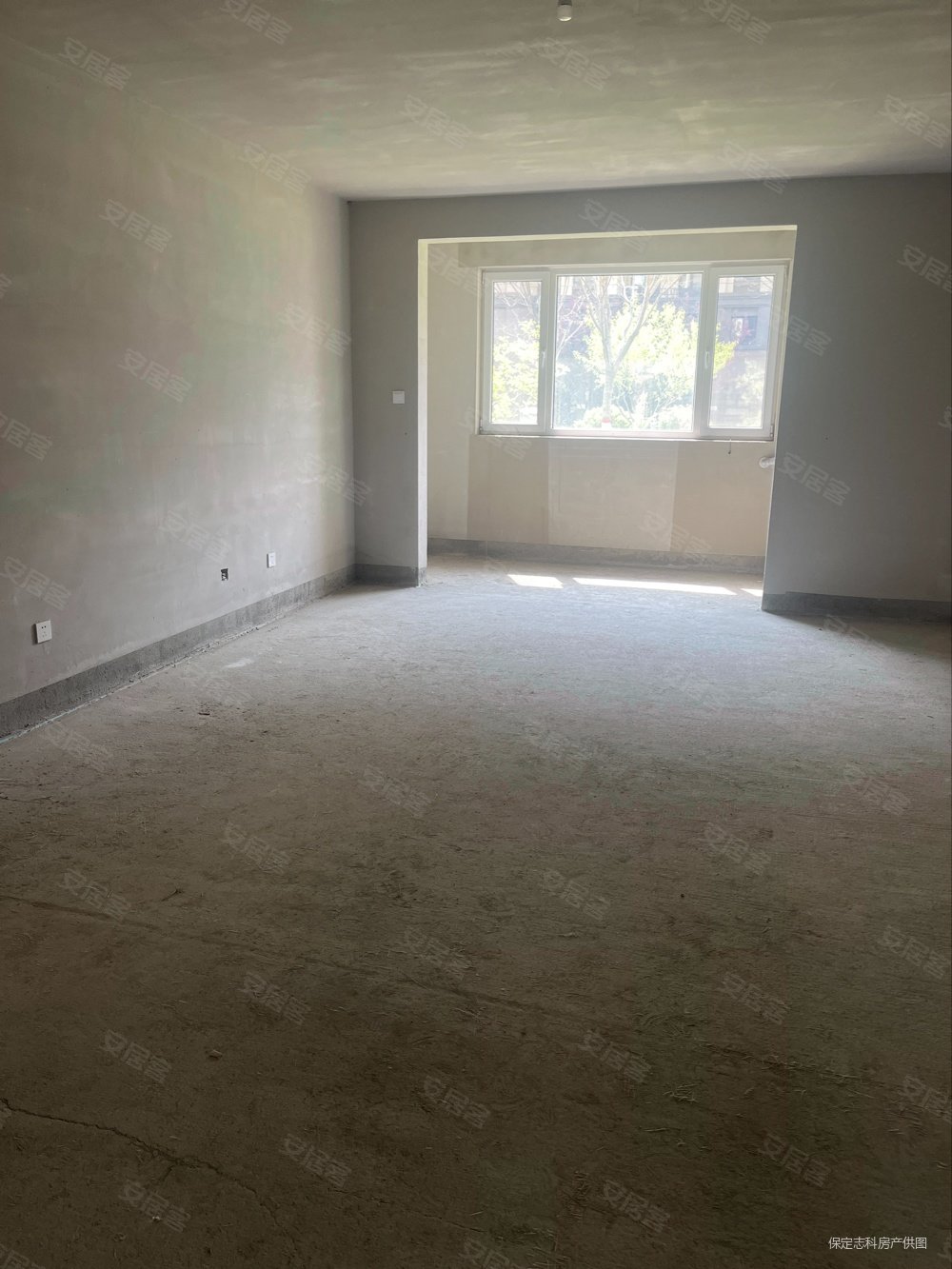 花郡玫瑰园3室2厅2卫141㎡南北138万