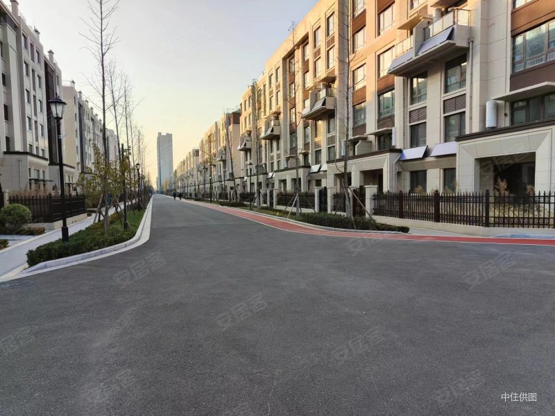 泰悦盛景4室2厅2卫147.42㎡南北105万