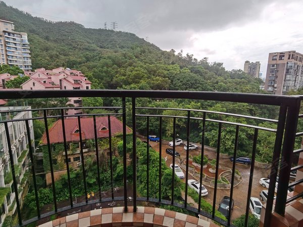 深圳罗湖银湖金碧苑银湖地铁口丨大三房安静舒适拎包入住出租房源真实