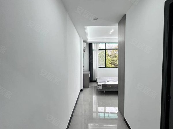 金华婺城湖海塘永盛新阳光金职院南门,新农贸旁 全村小区 押一付一 免费停车拎包入住出租房源真实图片
