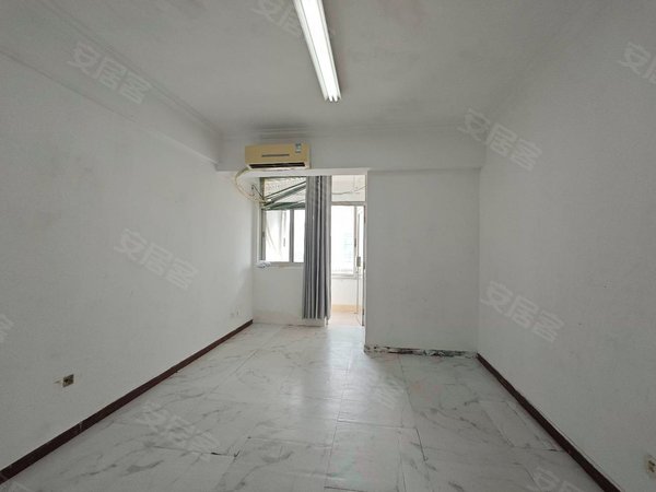 深圳福田华强北桑达大厦免中介费!