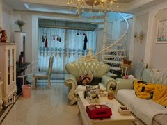 扬中扬中市区市中心靠吾悦广场云腾国际3室2厅2卫精装修，设施齐全，拎包入住出租房源真实图片