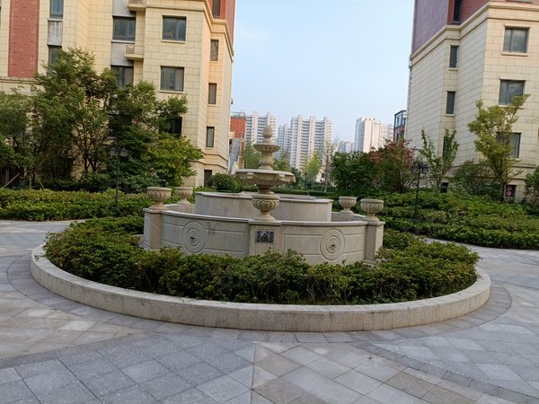 青岛黄岛隐珠中铁世博城阅园东区洋房中铁阅园套三元宝户型 2台空调