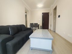 保定雄安新区容城容东悦泽苑一居室可押一付一带智能门锁 随时看房出租房源真实图片