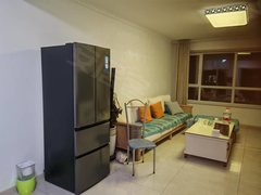 哈密哈密天马购物中心水岸华府 3室2厅1卫出租房源真实图片