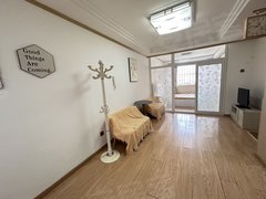 延边延吉铁南区铁南 伟辉c区 御翠园 2楼 两室一厅 带空调出租房源真实图片