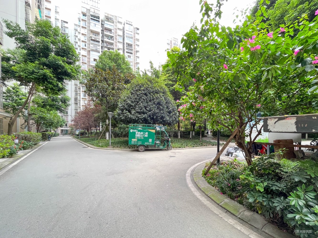 青羊区成都西站清水路苑套三单卫急售有钥匙随时看