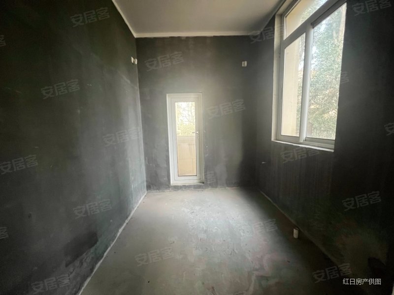 香水湾777.00平3800,5室3厅5卫