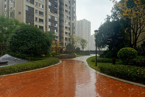 保利观塘香榭