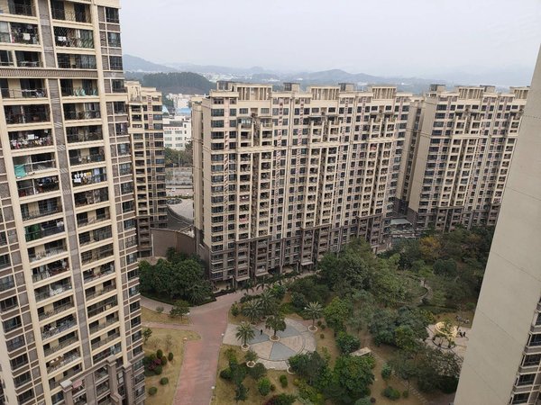 广州增城中新镇景新国际名城景新大三房 户型方正 吉屋 采光通风好